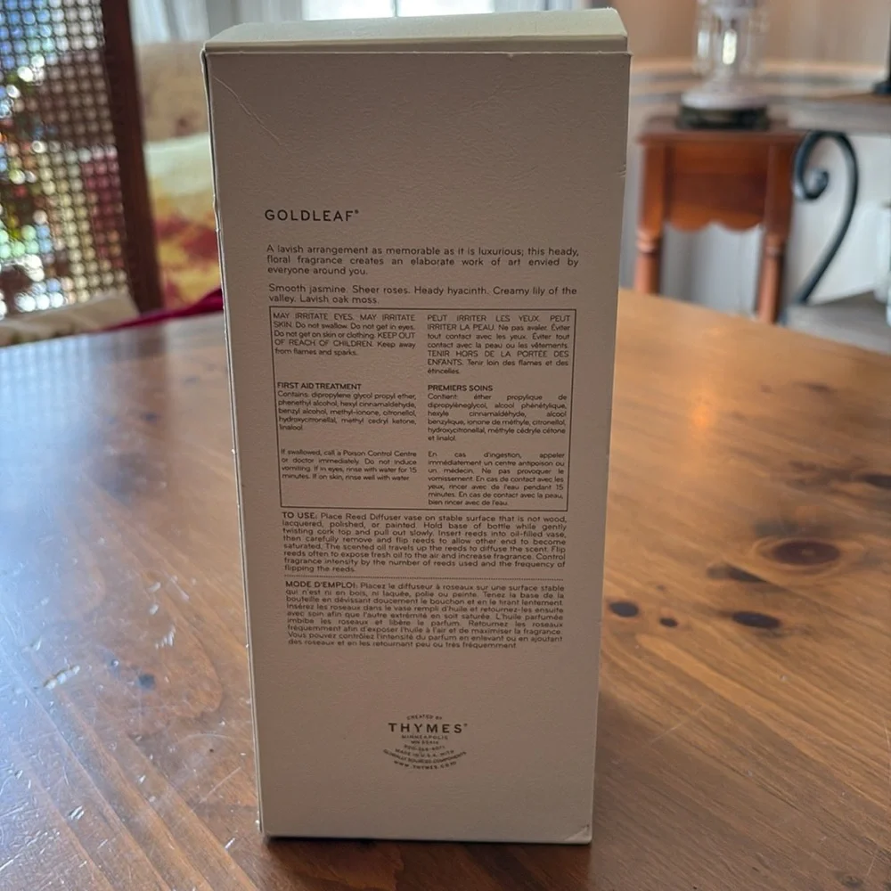New in Open Box Thymes Goldleaf Aromatic Reed Diffuser 4 oz with 11 Reeds